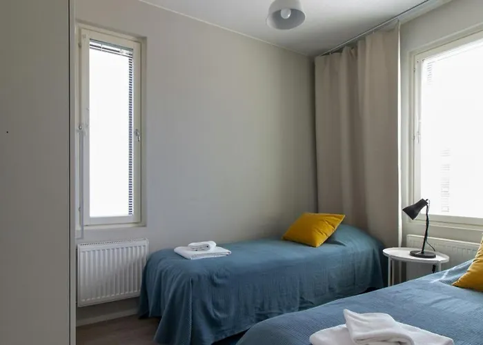 Convenient For 4 * Vantaa